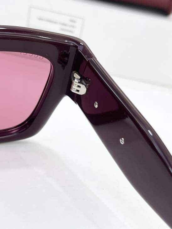 Picture of Gucci Sunglasses _SKUfw80915474fw
